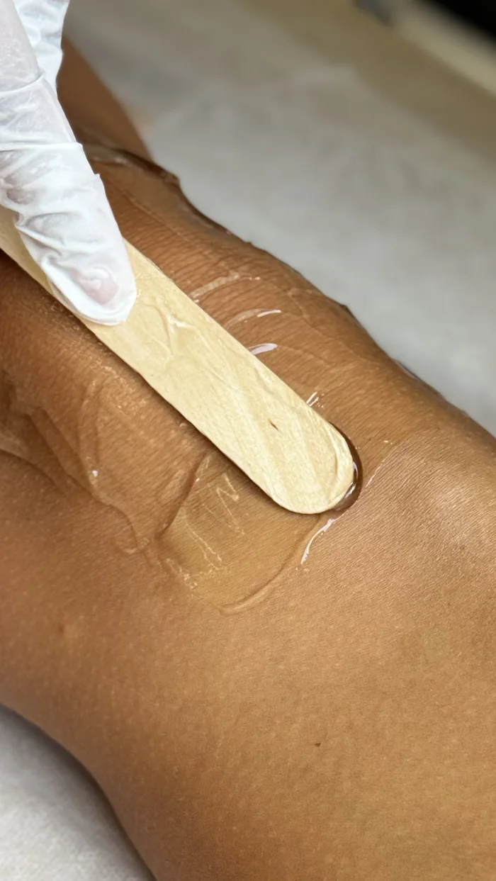 Waxing bokong