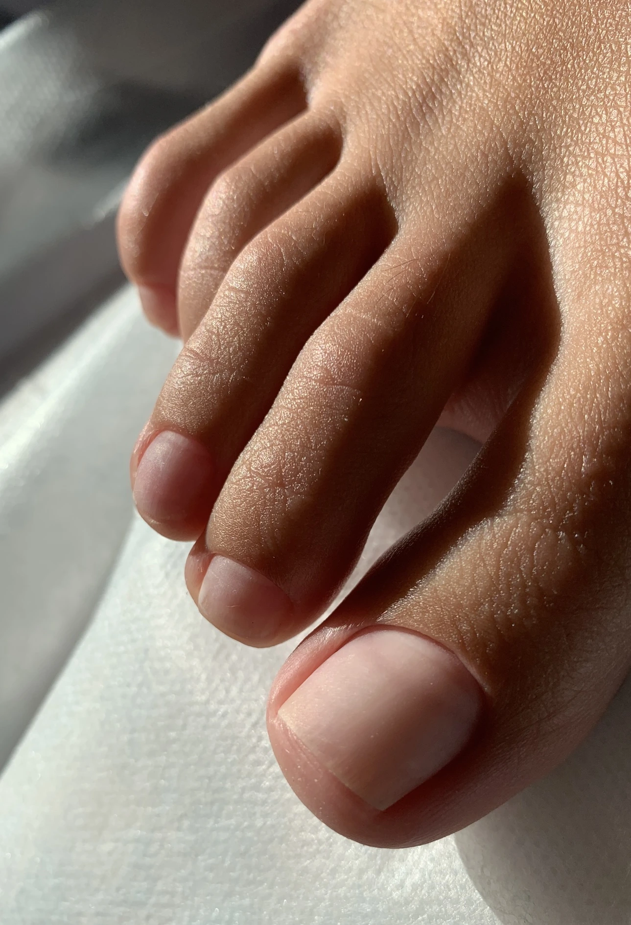 Toes only without polish